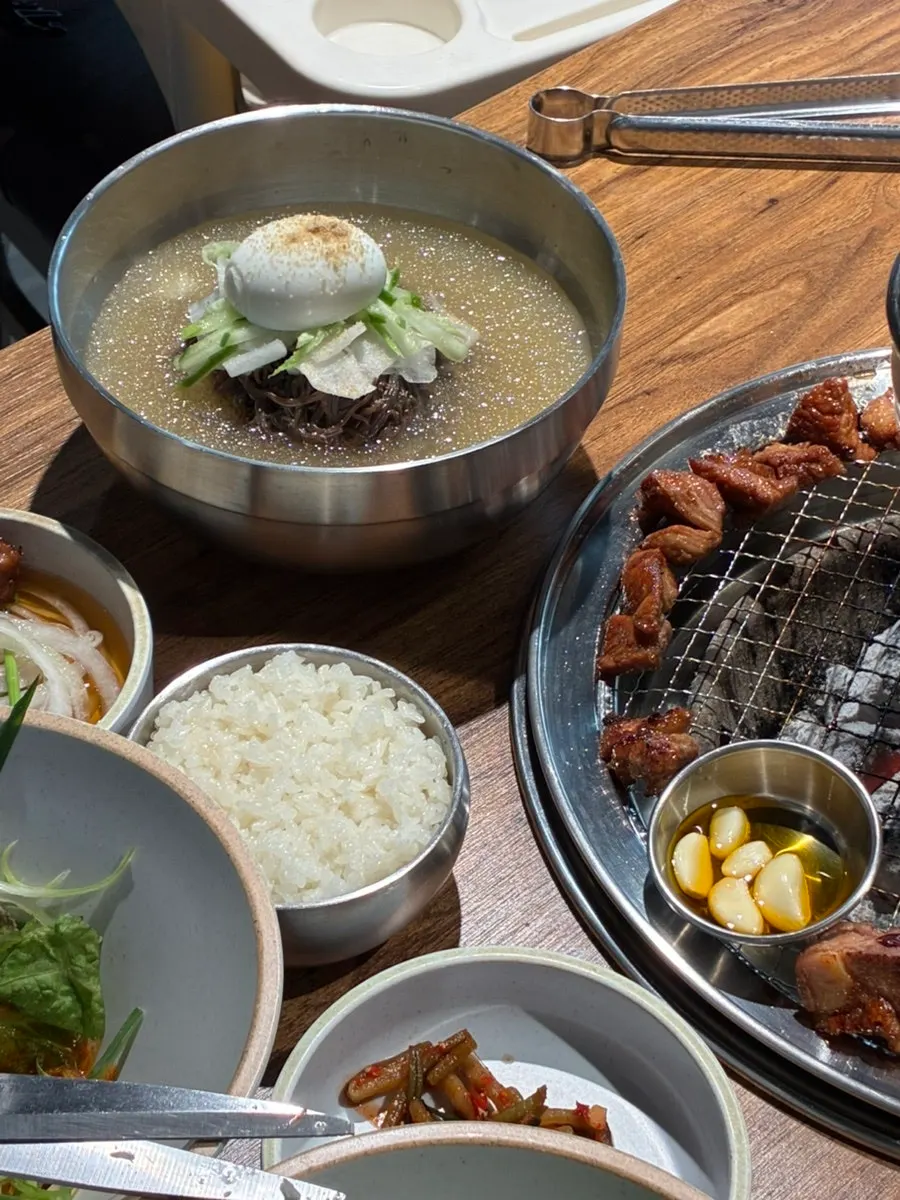 양심소 비빔냉면 한 그릇
