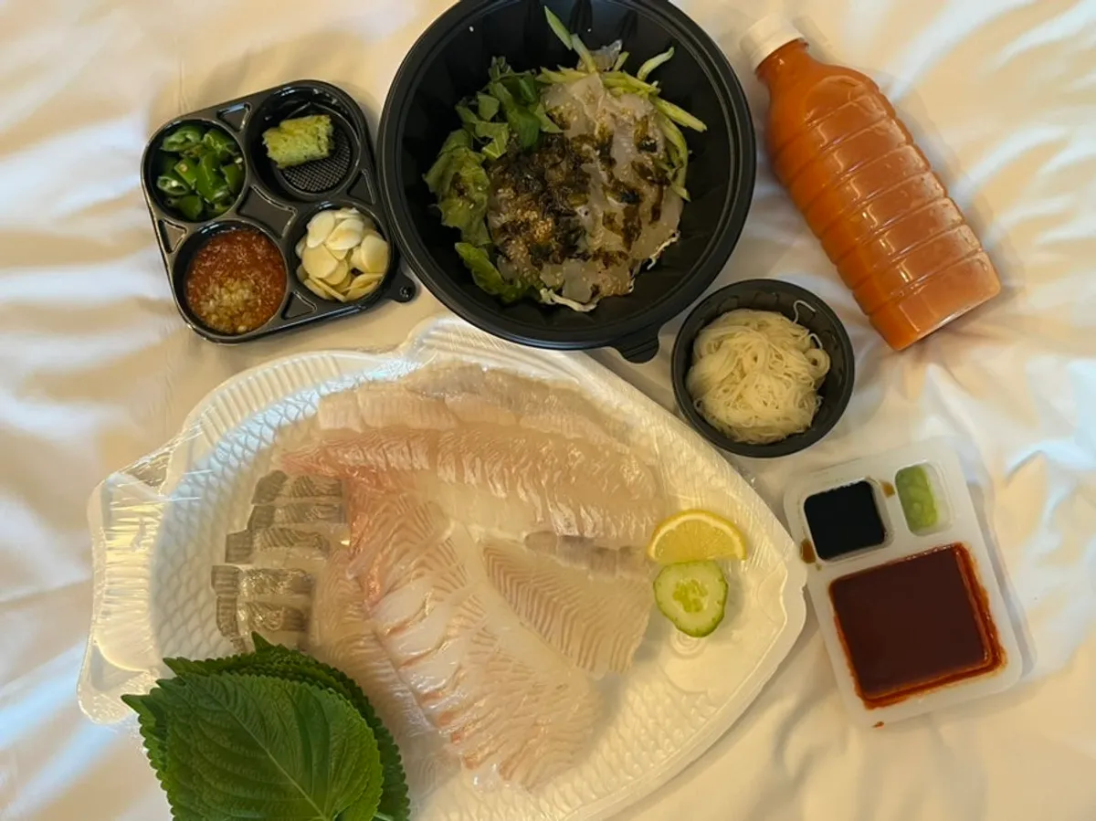 양양바다에서 포장해온 회 상차림