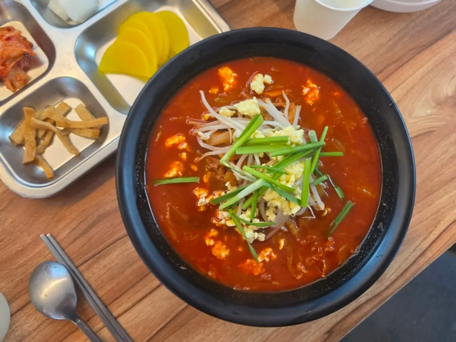 면으로 주문한 닭짬뽕 관련 사진