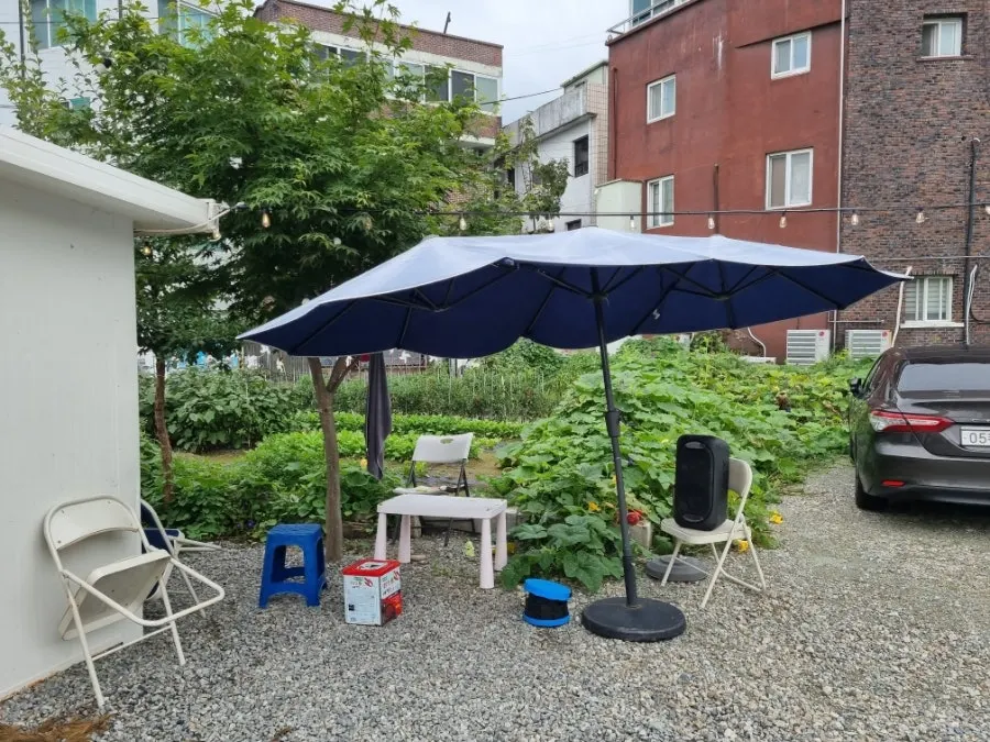 Terrace seating area out front of the restaurant