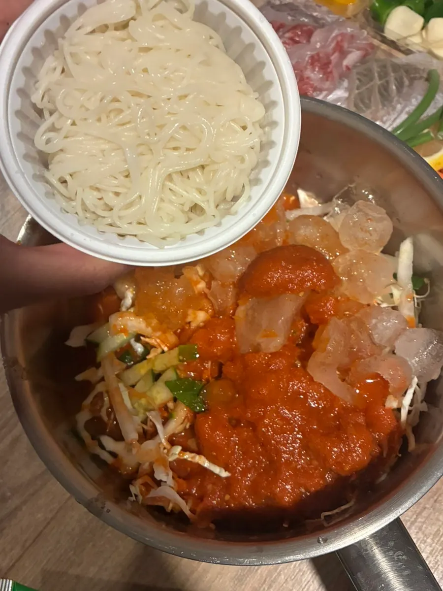 Raw-fish-free mulhoe with noodles