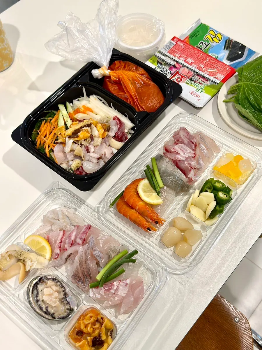 Packaged assorted sashimi for two from Eosiljang Sashimi Takeout