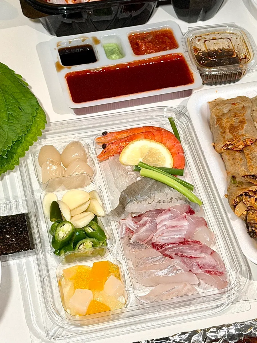 Assorted seasonal catch including flatfish, spotted flatfish, rockfish