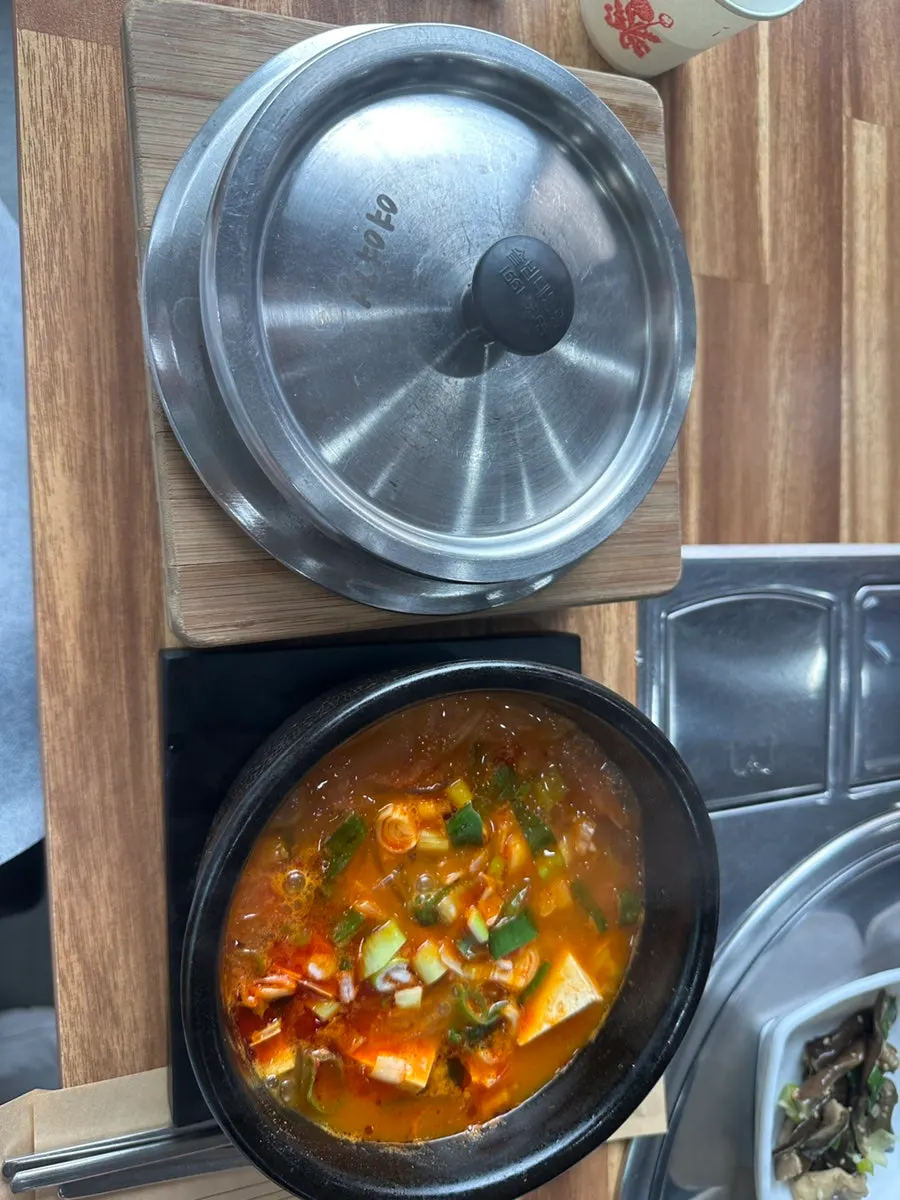 양양 서면 솥밥 맛집 월요일 낮 김치찌개·고기·갈비탕솥밥 3종, 여여정