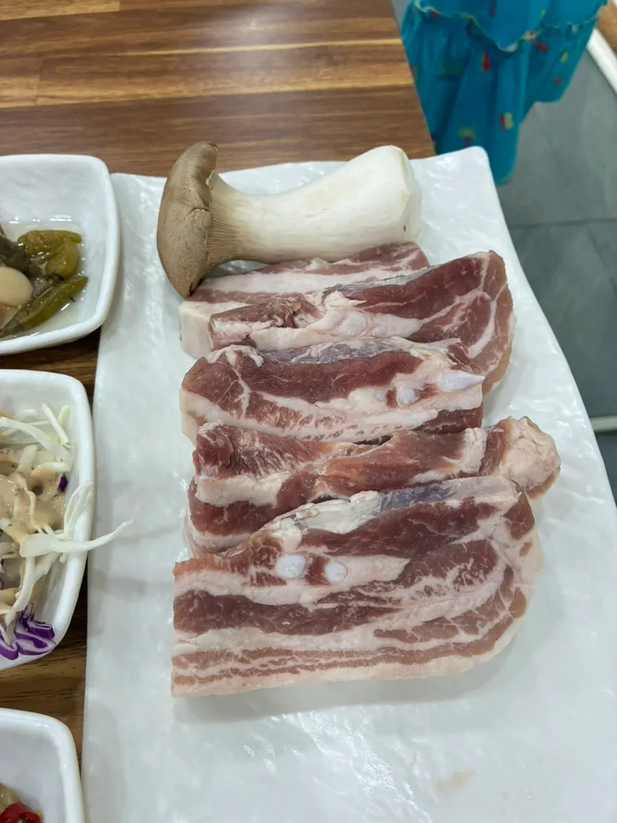 供孩子用餐的儿童餐具