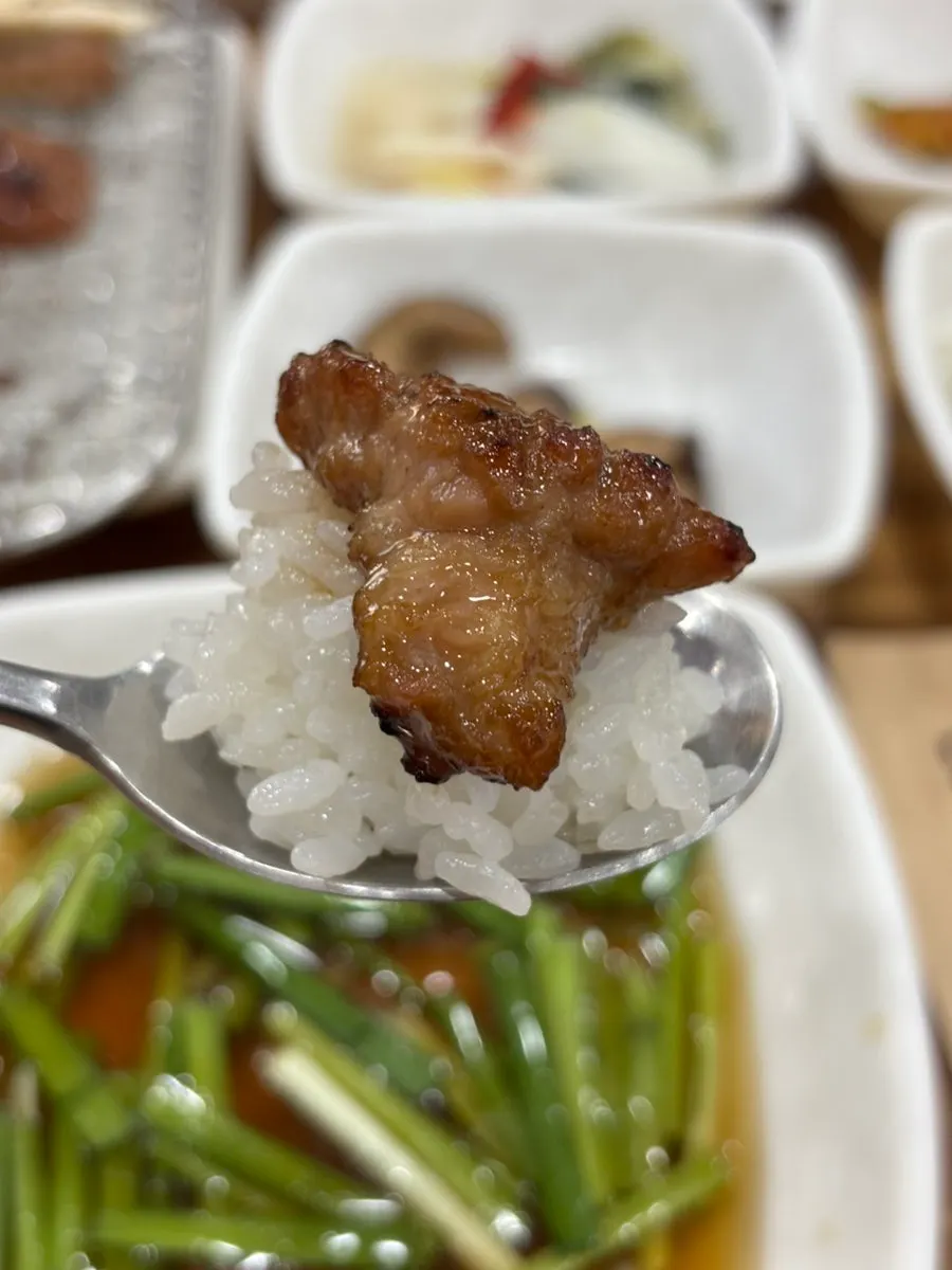 Marinated ribs with a warm bowl of rice