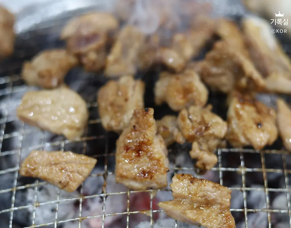 Marinated pork galbi placed on the charcoal grill