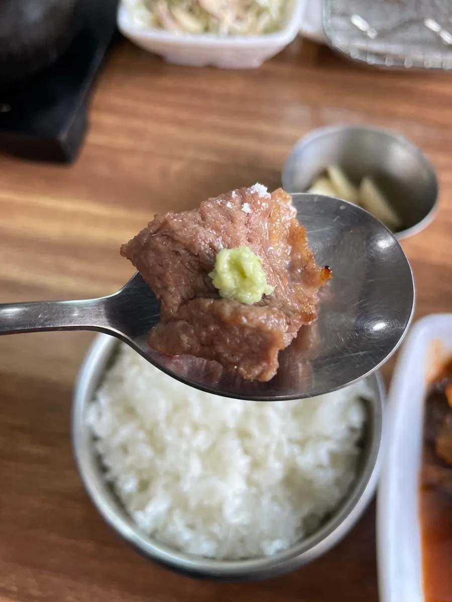 Kimchi stew and glossy bowl of rice