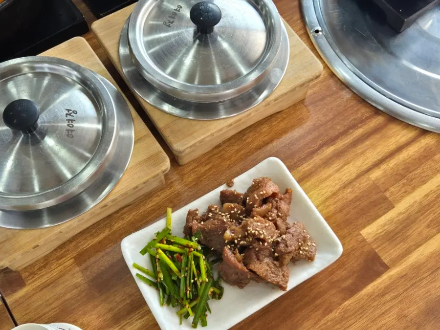 Meat special with marinated ribs