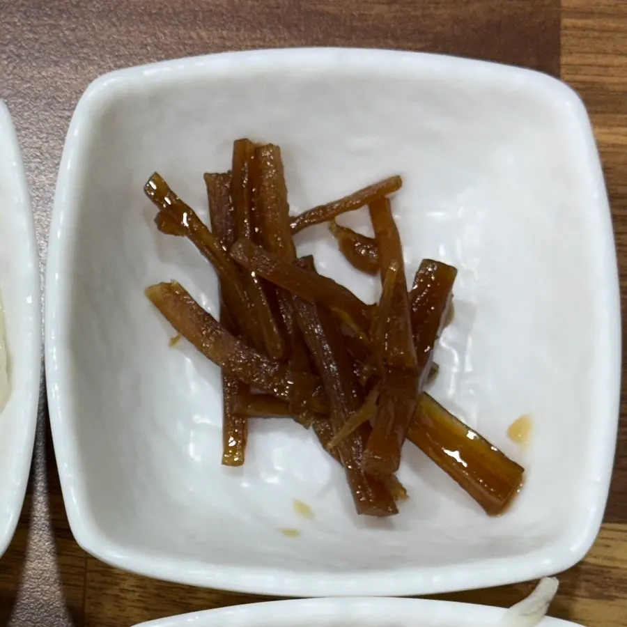 Full spread of banchan at Yeoyejeong