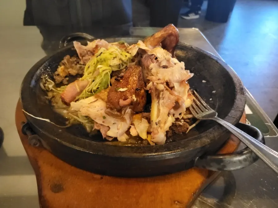 기름기 빠진 통닭 구이 표면