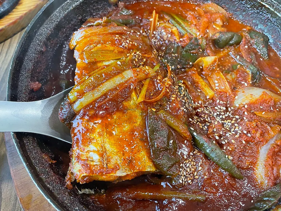 Yeoju rice in a hot stone pot prepared for sungnyung