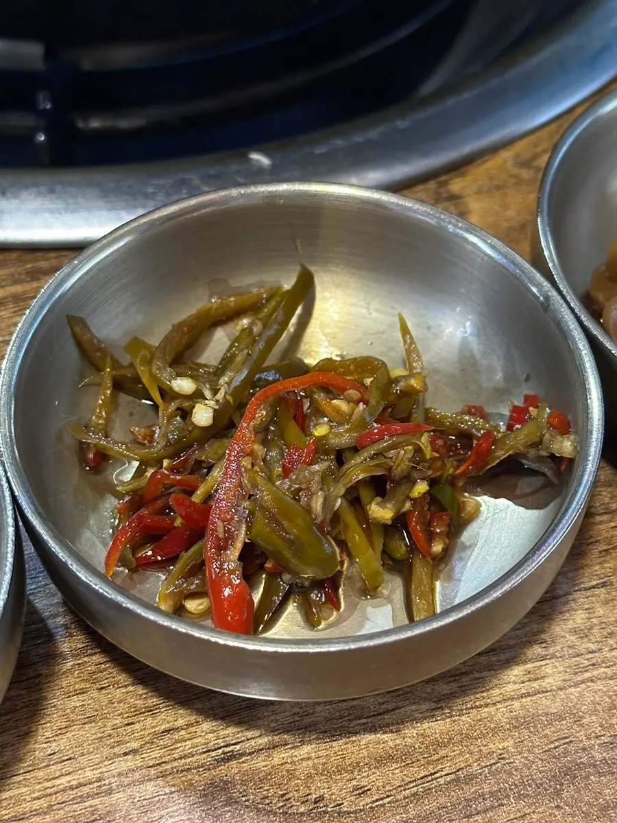 궁채나물 장아찌와 고추채 장아찌