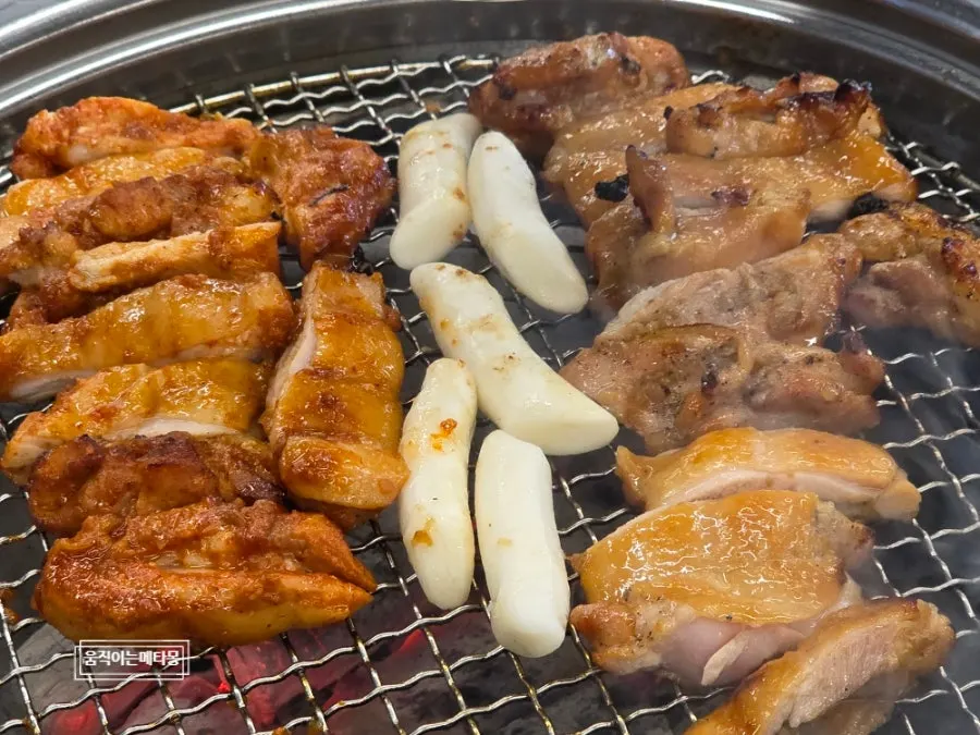 Photo from a visit to a charcoal dakgalbi restaurant near Yeoju IC