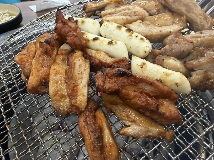 Tender thigh-meat dakgalbi
