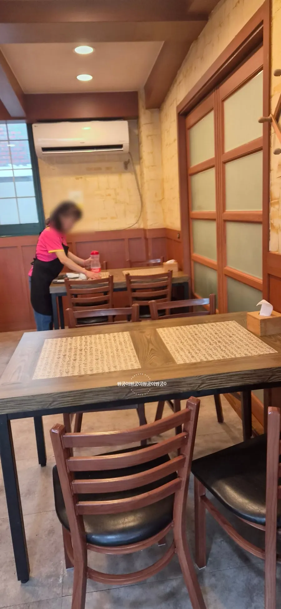 Spacious restaurant interior suitable for groups