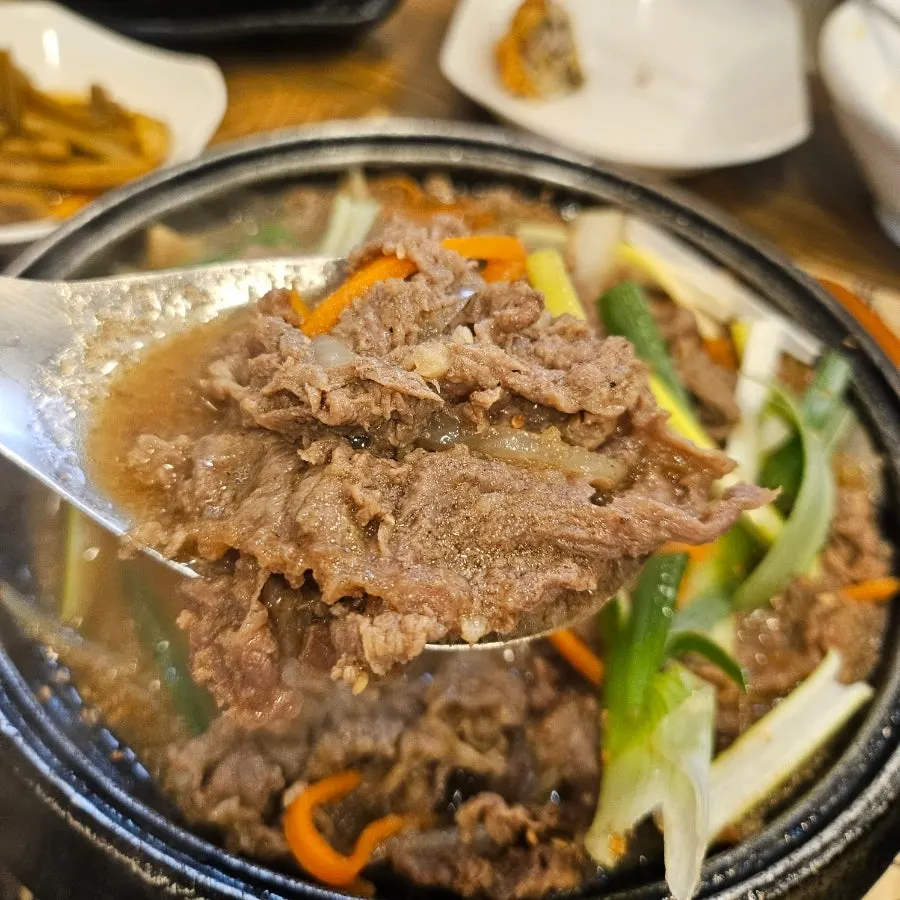 Bulgogi, the main dish of the bulgogi set
