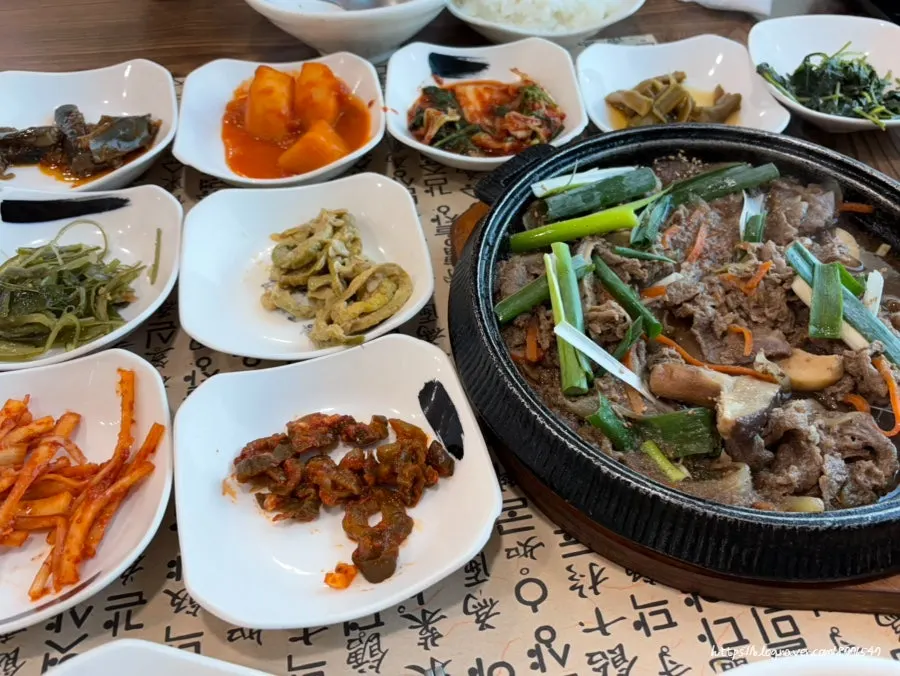 식사를 마친 소불고기정식 한상