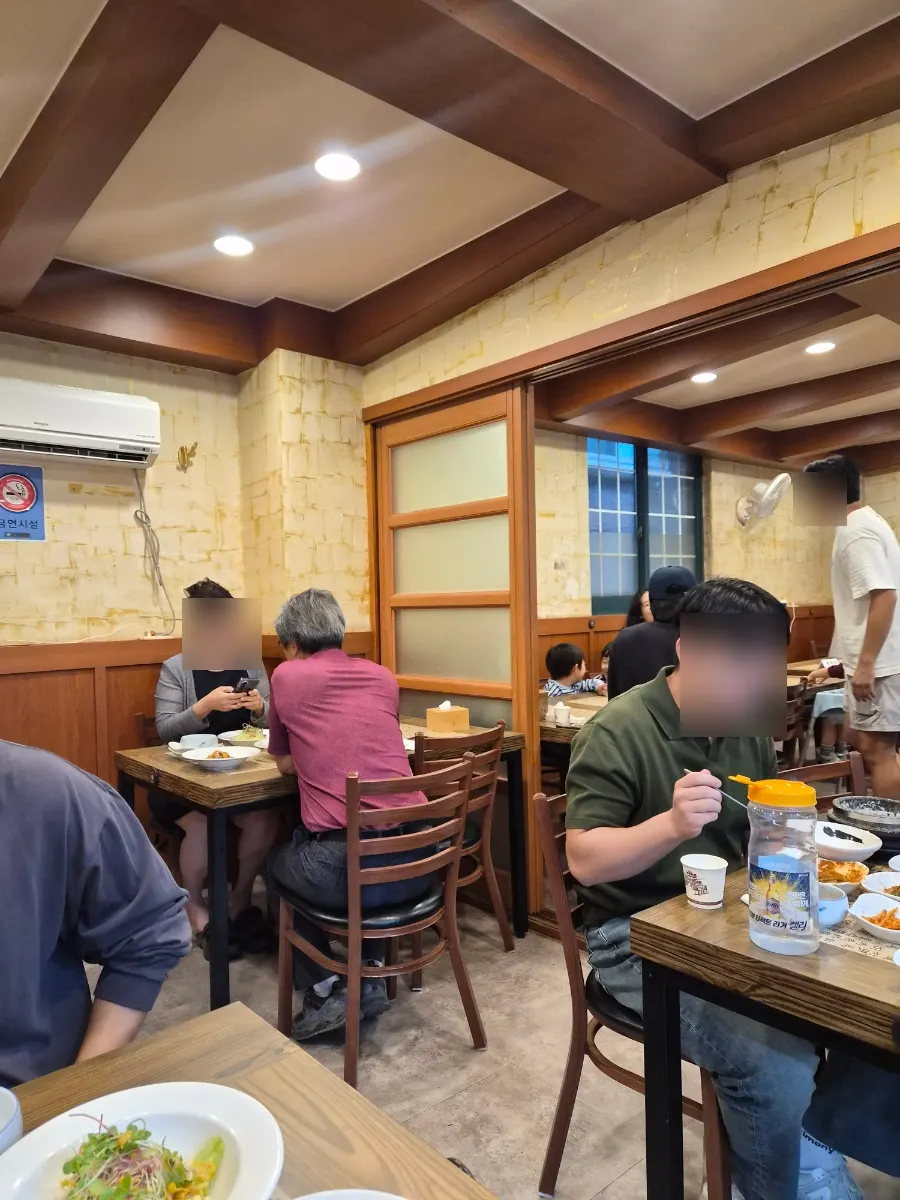 룸 좌석 내부