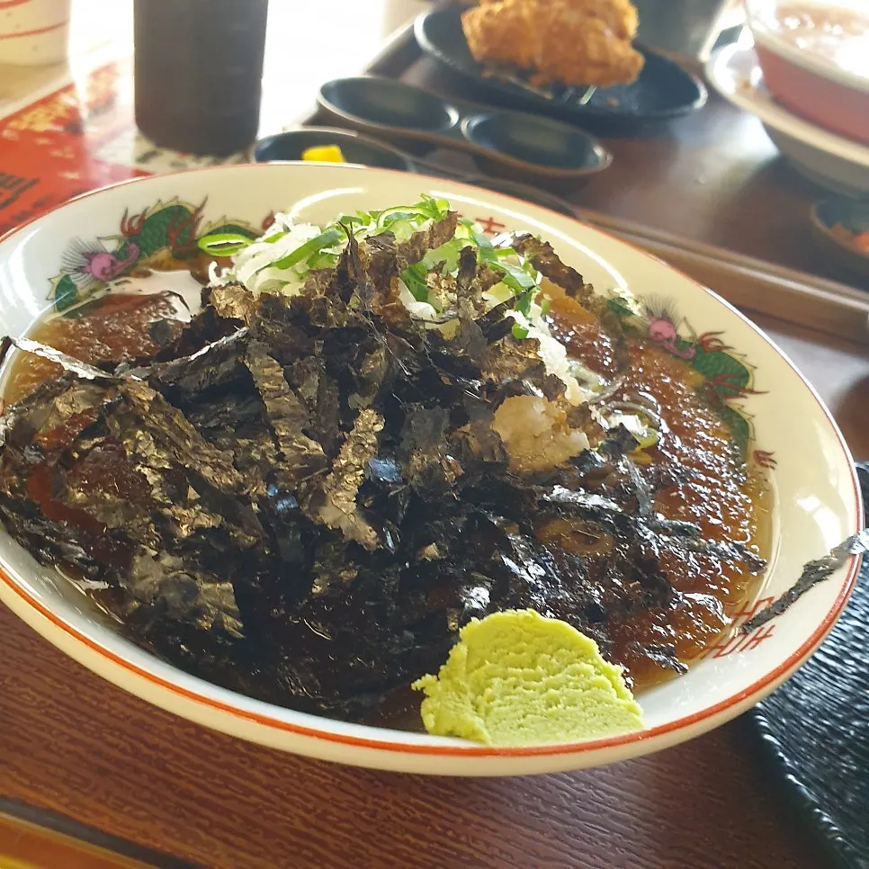 Cold soba served with slushy ice