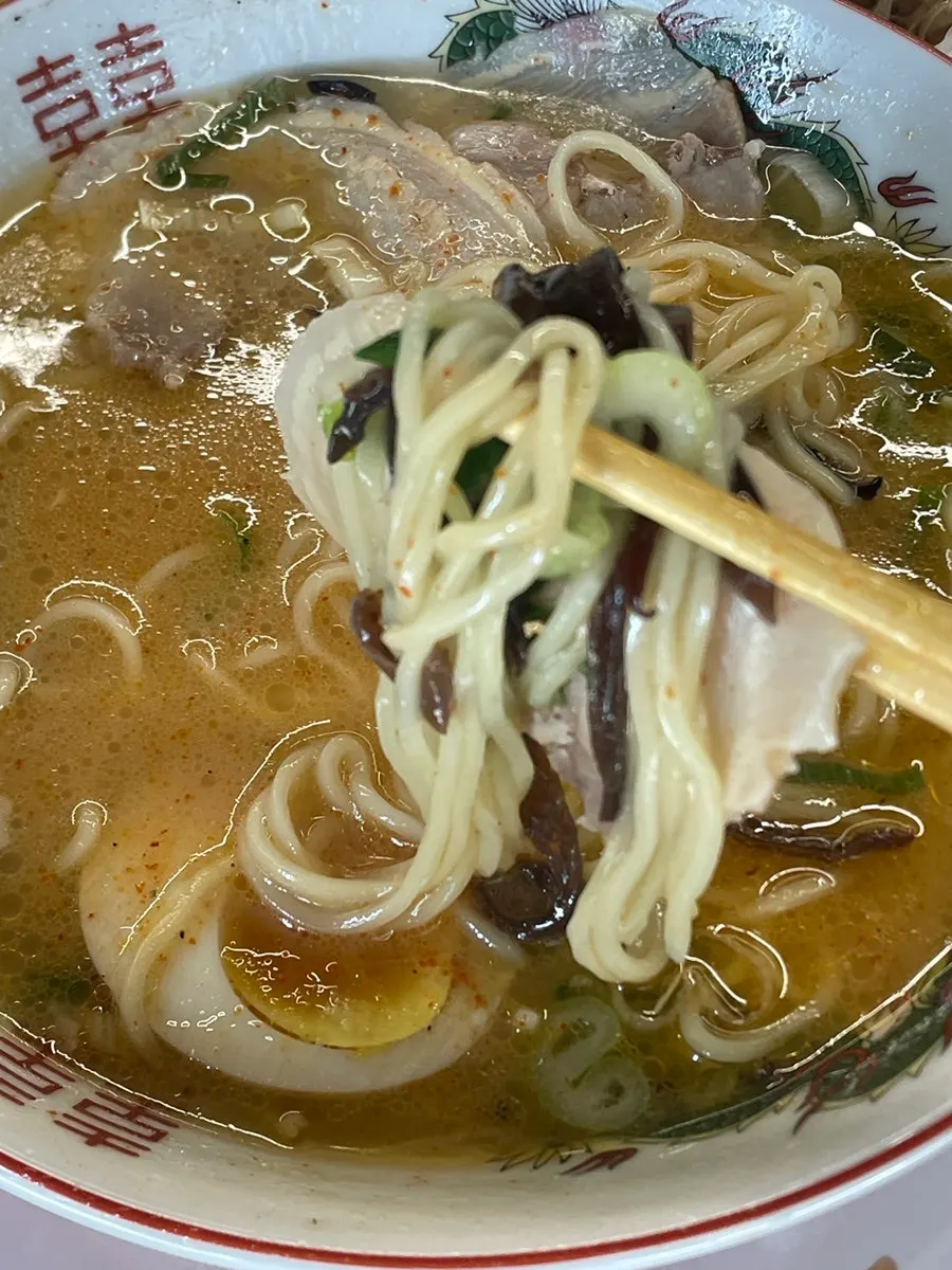 기호에 맞게 매운맛을 조절한 라멘