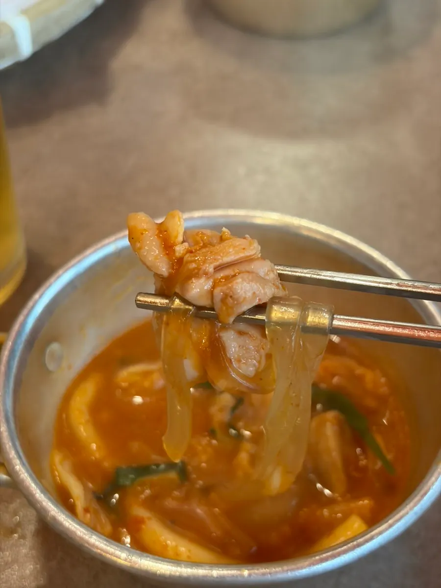 맵기 1단계로 끓인 닭도리탕 국물