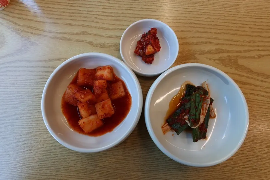 맑은 국물의 창평시장국밥 뚝배기