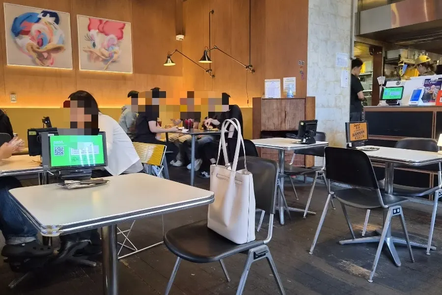 Exterior of Daily Fix Gangnam Main Branch