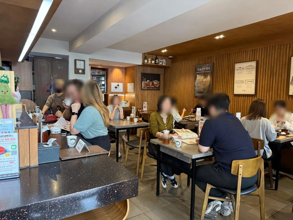 일본풍 치솟 역삼본점 내부