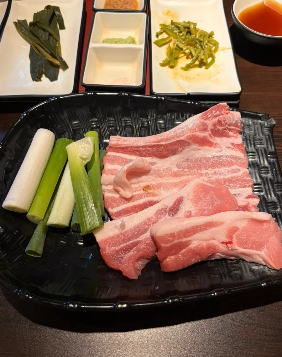Raw galbi samgyeopsal for two servings