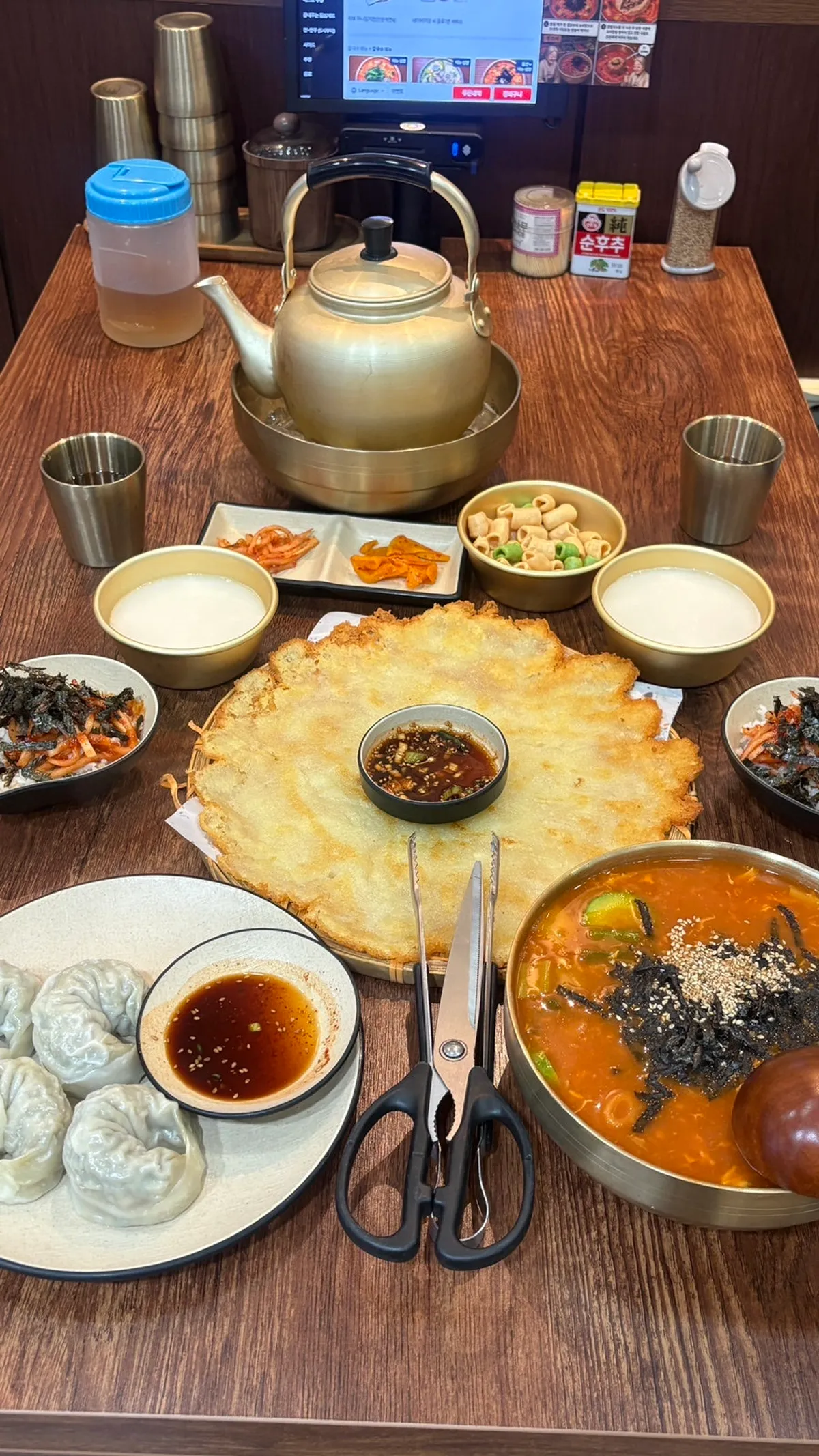 무생채와 단무지 무침 기본 반찬