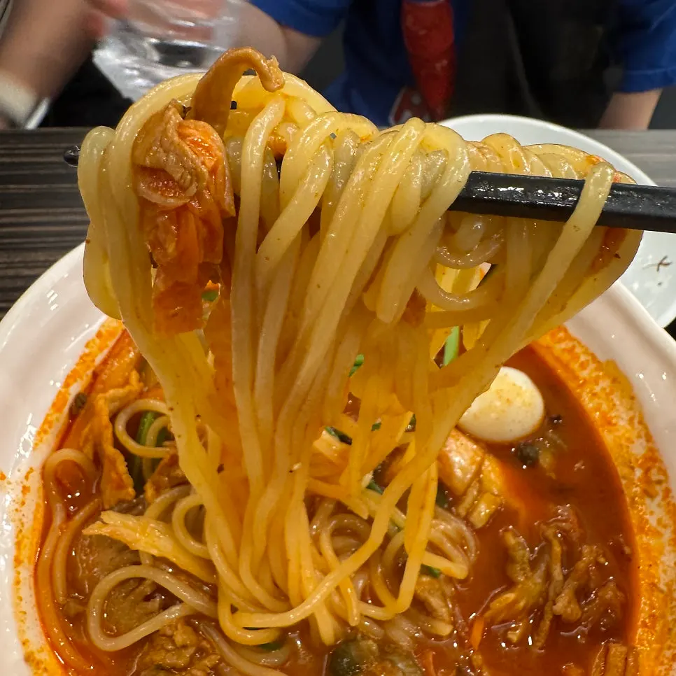 Jjamppong broth with chewy noodles