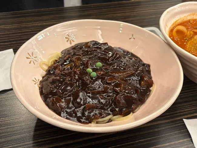 짬뽕지존 역삼점 짜장면 한 그릇