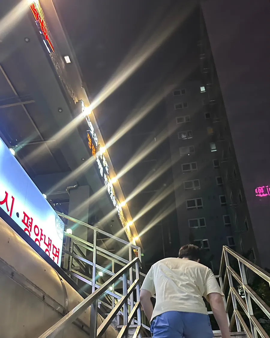Entrance view of Jjamppong Jijon Yeoksam Branch