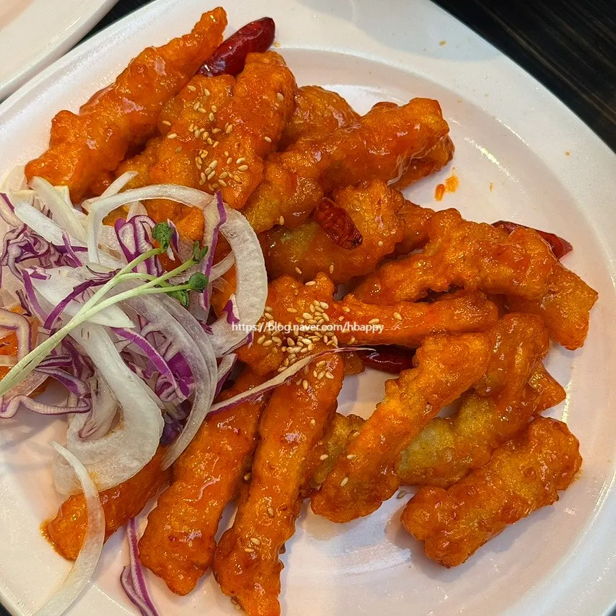 A plate of Sichuan sweet and sour pork, small size