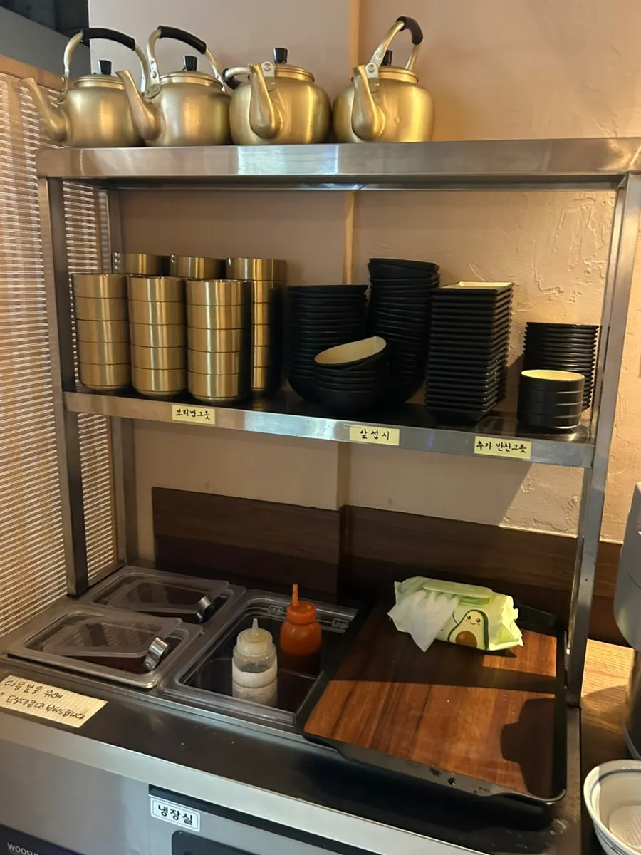 Self-service barley rice corner by the kitchen