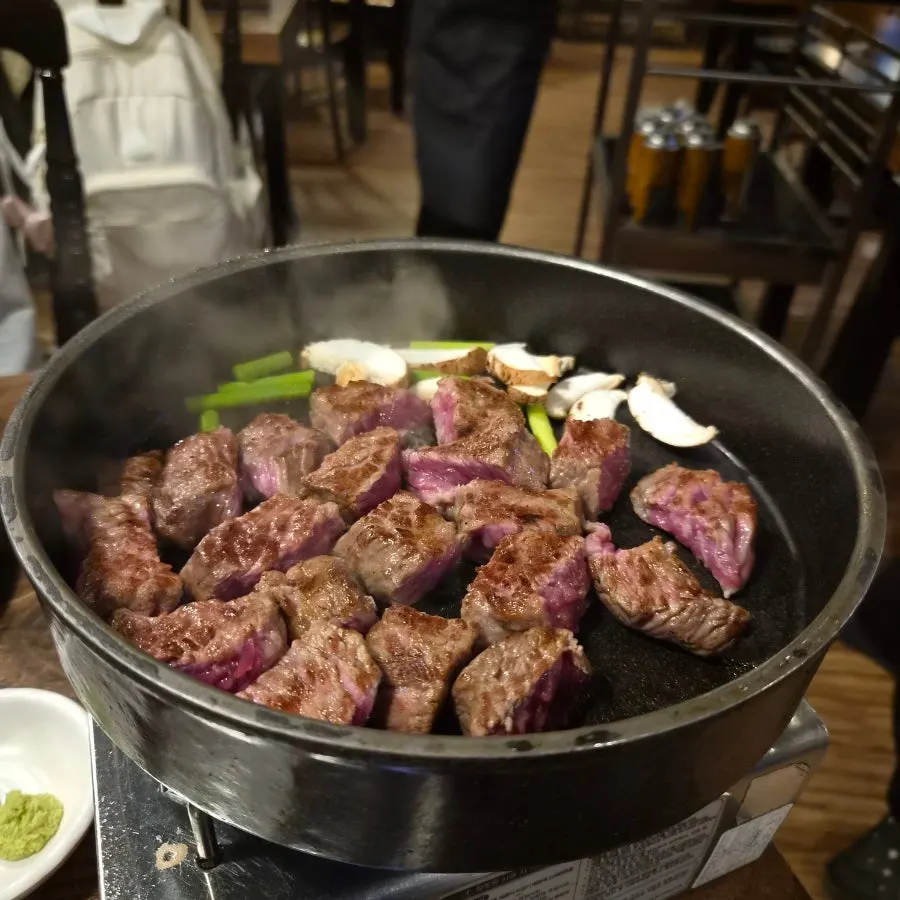Perfectly grilled beef ribs