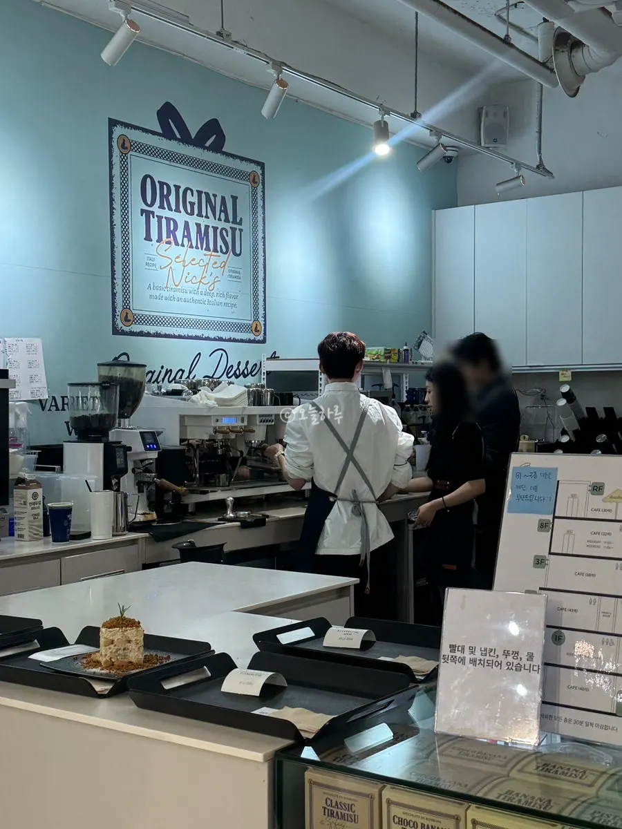 Basement level 1 and first-floor café spaces