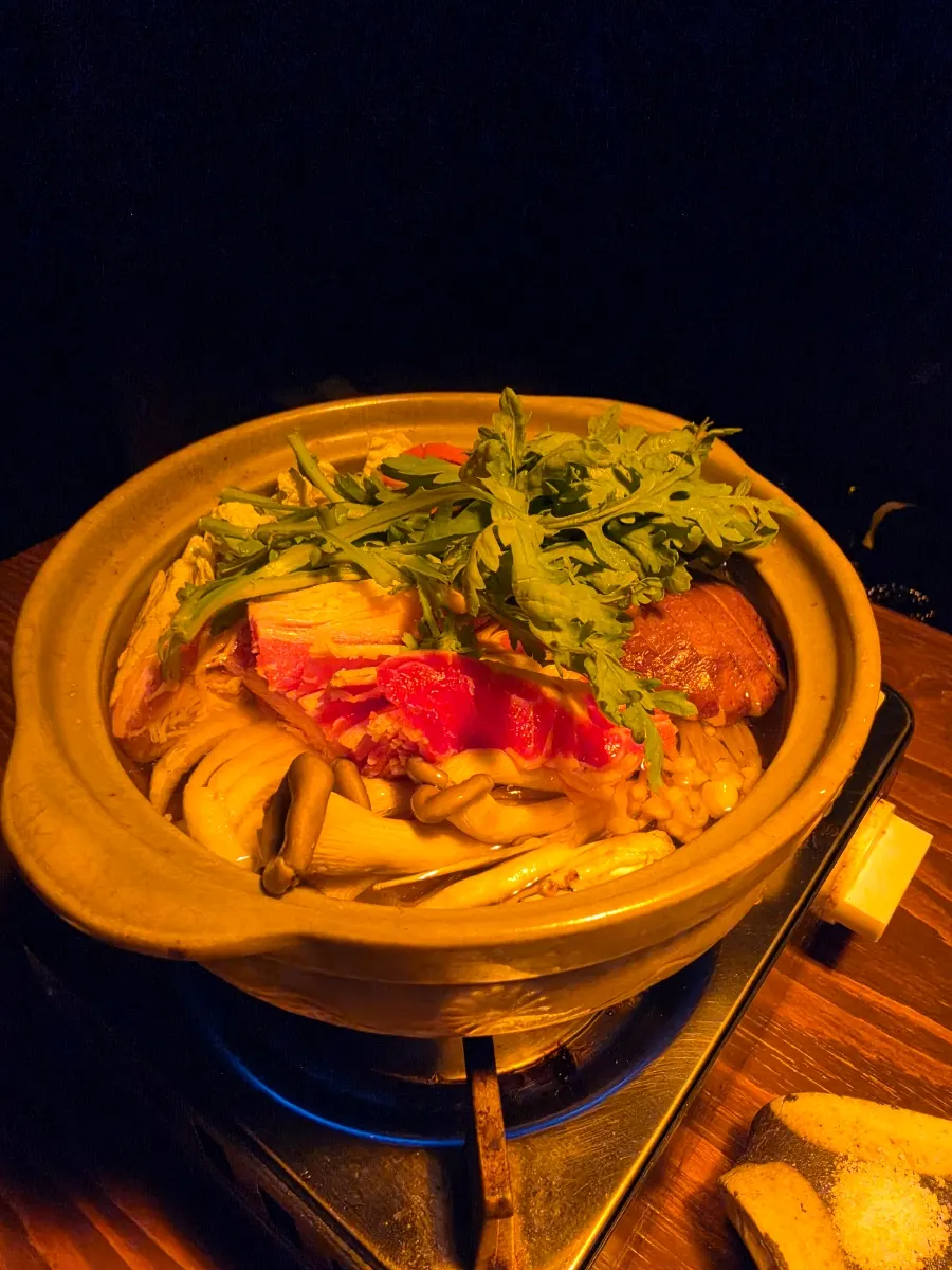 Maguro tuna sashimi by cut