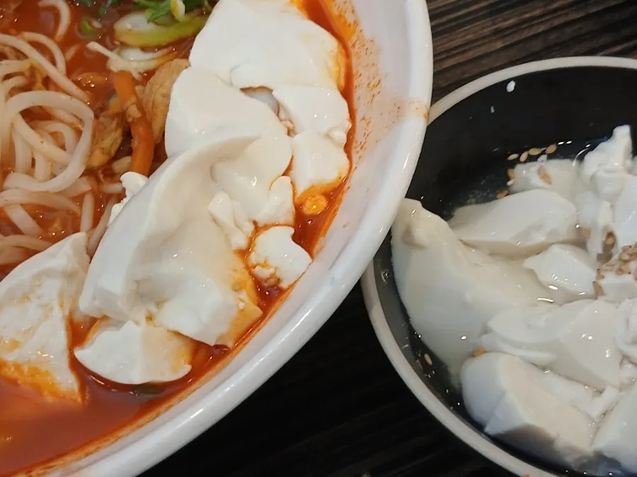 Soft tofu added to rice-noodle jjamppong