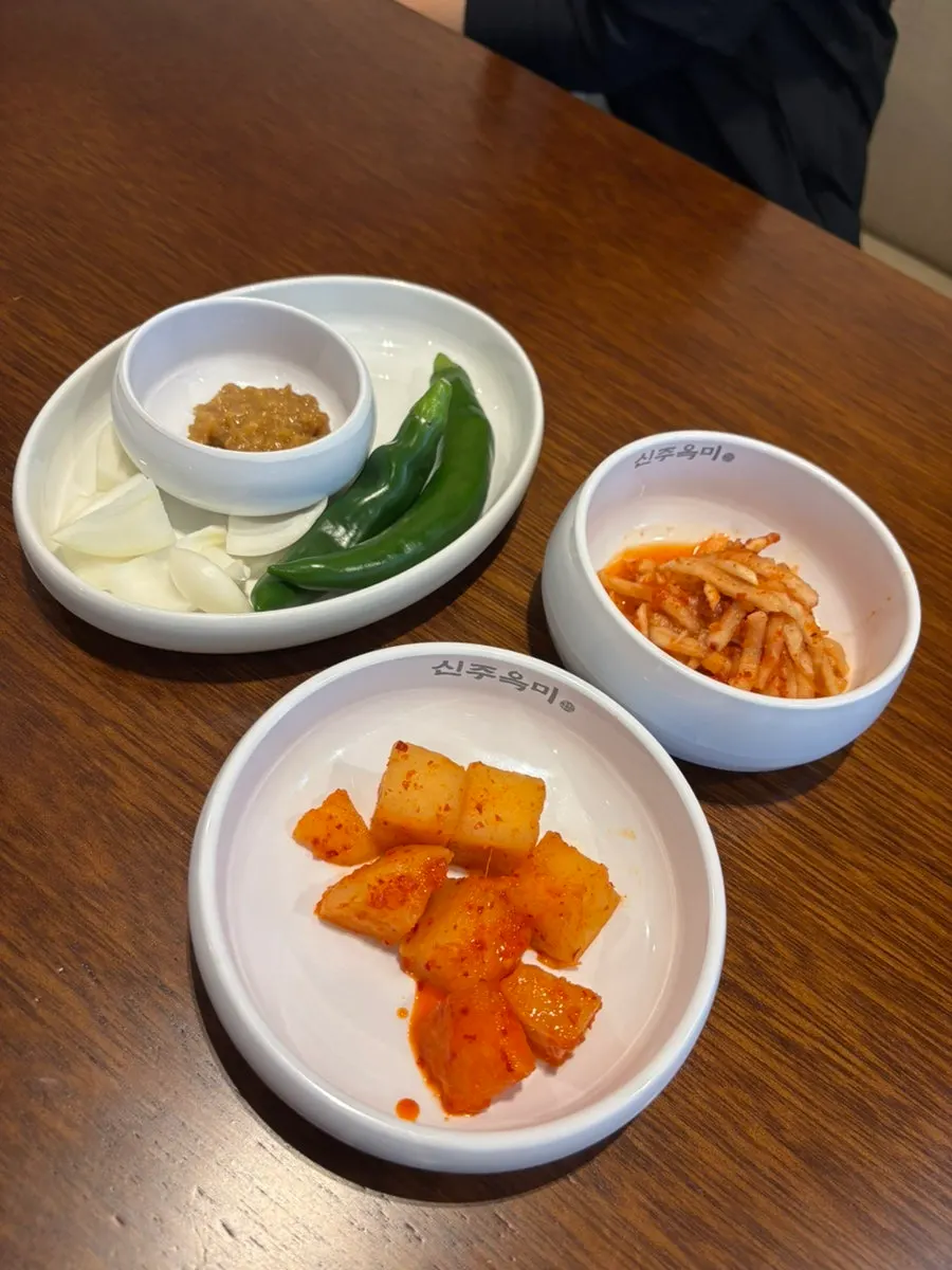 Heotgae tea served instead of plain water