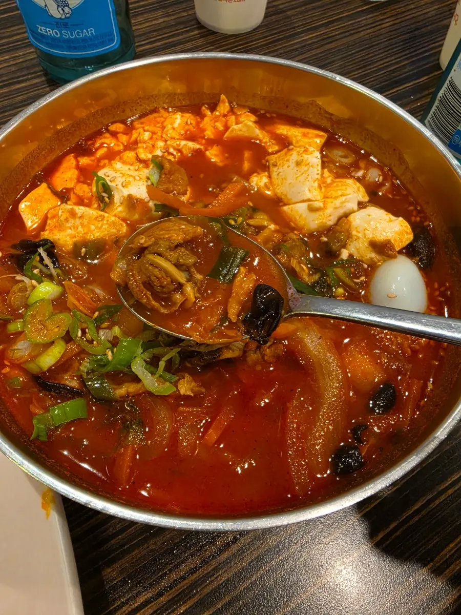 순두부면에 들어간 해물