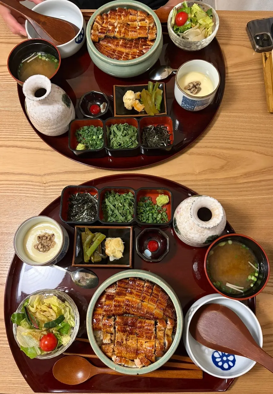 Full table setting for two orders of hitsumabushi (large)
