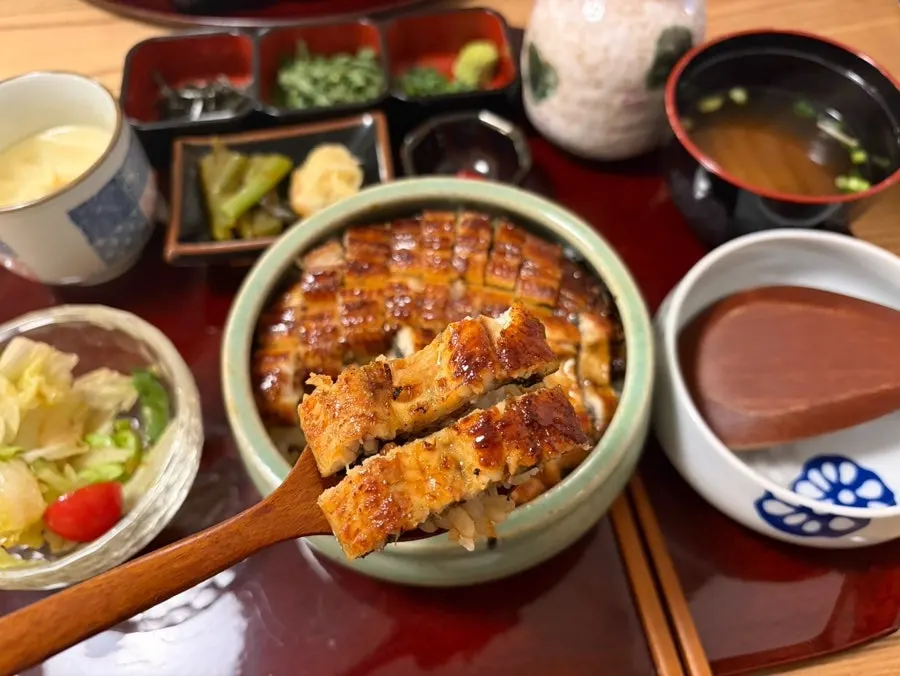 Way 1: eel served plain over rice