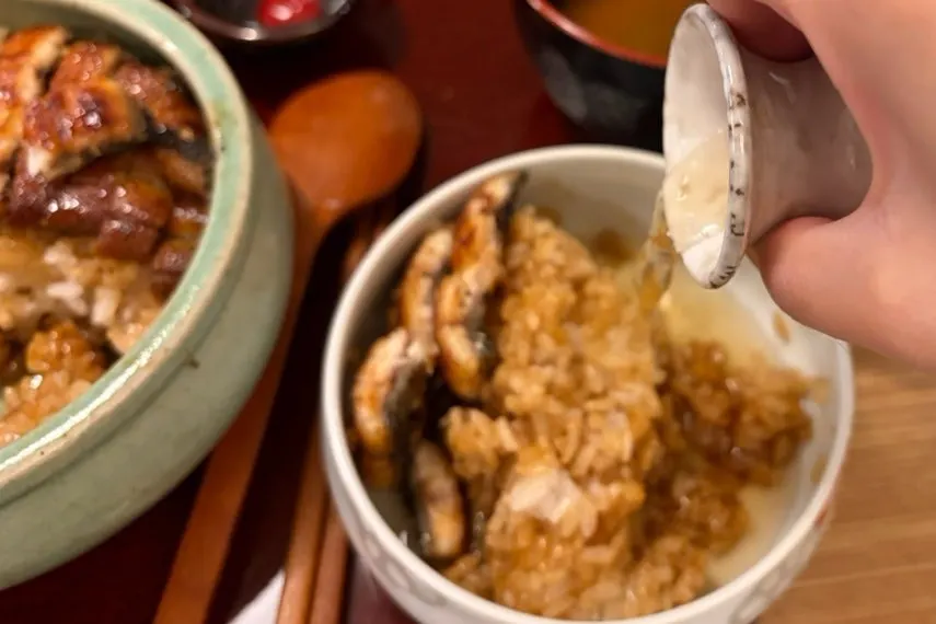 Hitsumabushi enjoyed with green tea broth poured over it