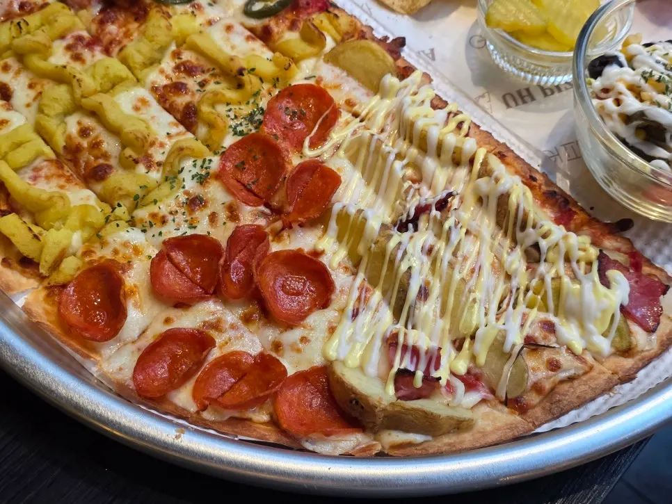 Close-up of the golden-baked crust edge