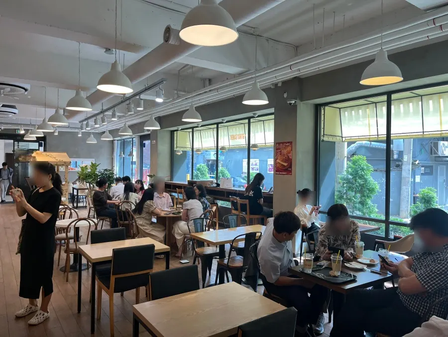Inside BYWAY BAKERS