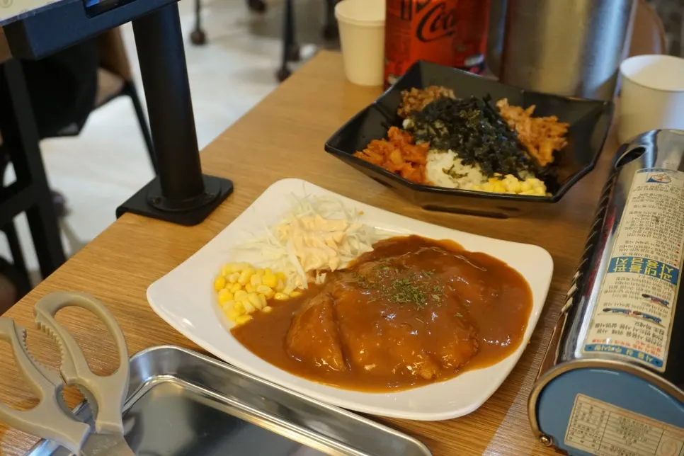 Tteok dan brisket dalam tteokbokki brisket