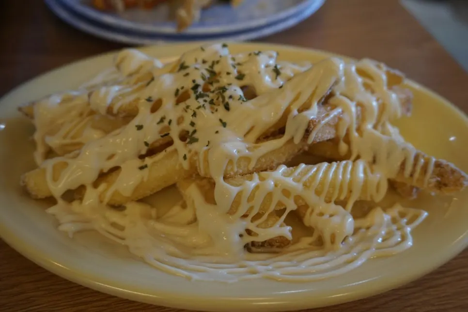Garlic butter fries beraroma mentega bawang putih
