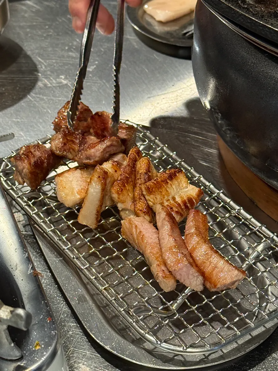 Grilled fresh ribs, flower pork jowl, and emperor cut